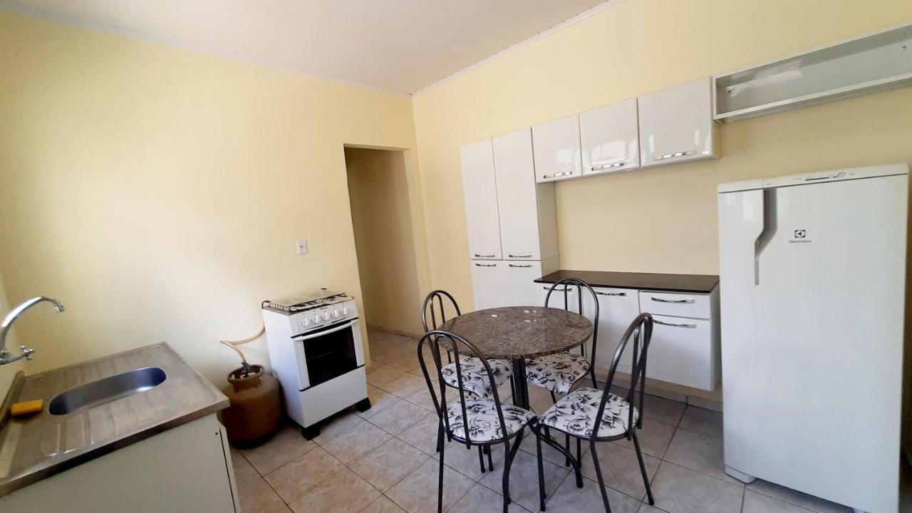 Hospedagensjaguariaiva Apartment Bagian luar foto