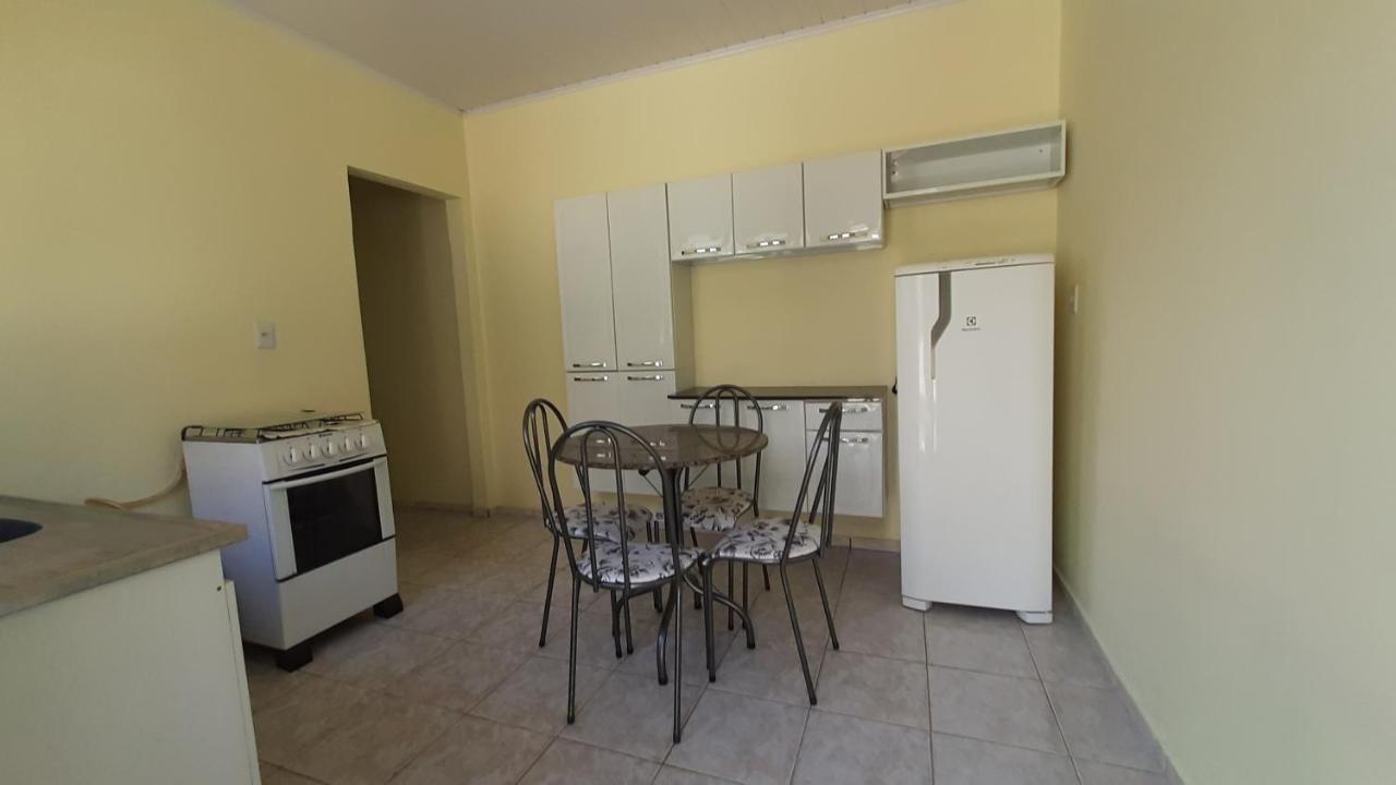 Hospedagensjaguariaiva Apartment Bagian luar foto