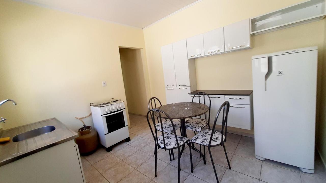 Hospedagensjaguariaiva Apartment Bagian luar foto