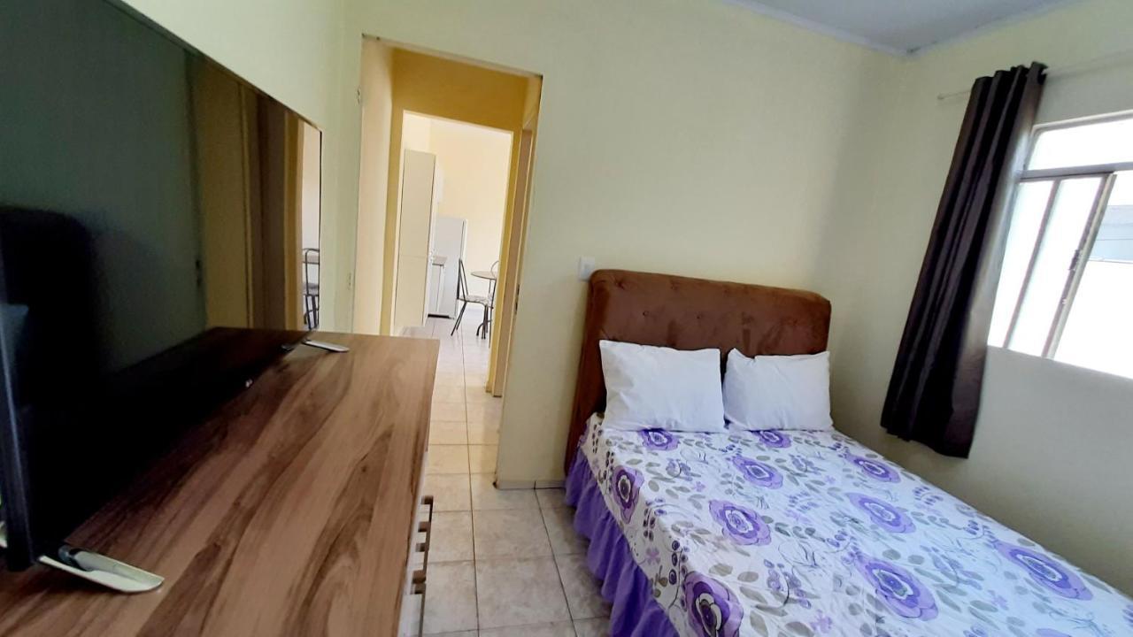 Hospedagensjaguariaiva Apartment Bagian luar foto